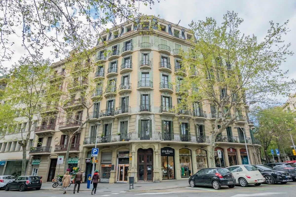 Apartment Elegant 4 Bedrooms 3 Bathrooms Catalan Home Barcelona Spain