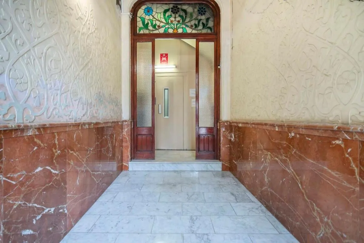 Apartment Elegant 4 Bedrooms 3 Bathrooms Catalan Home Barcelona