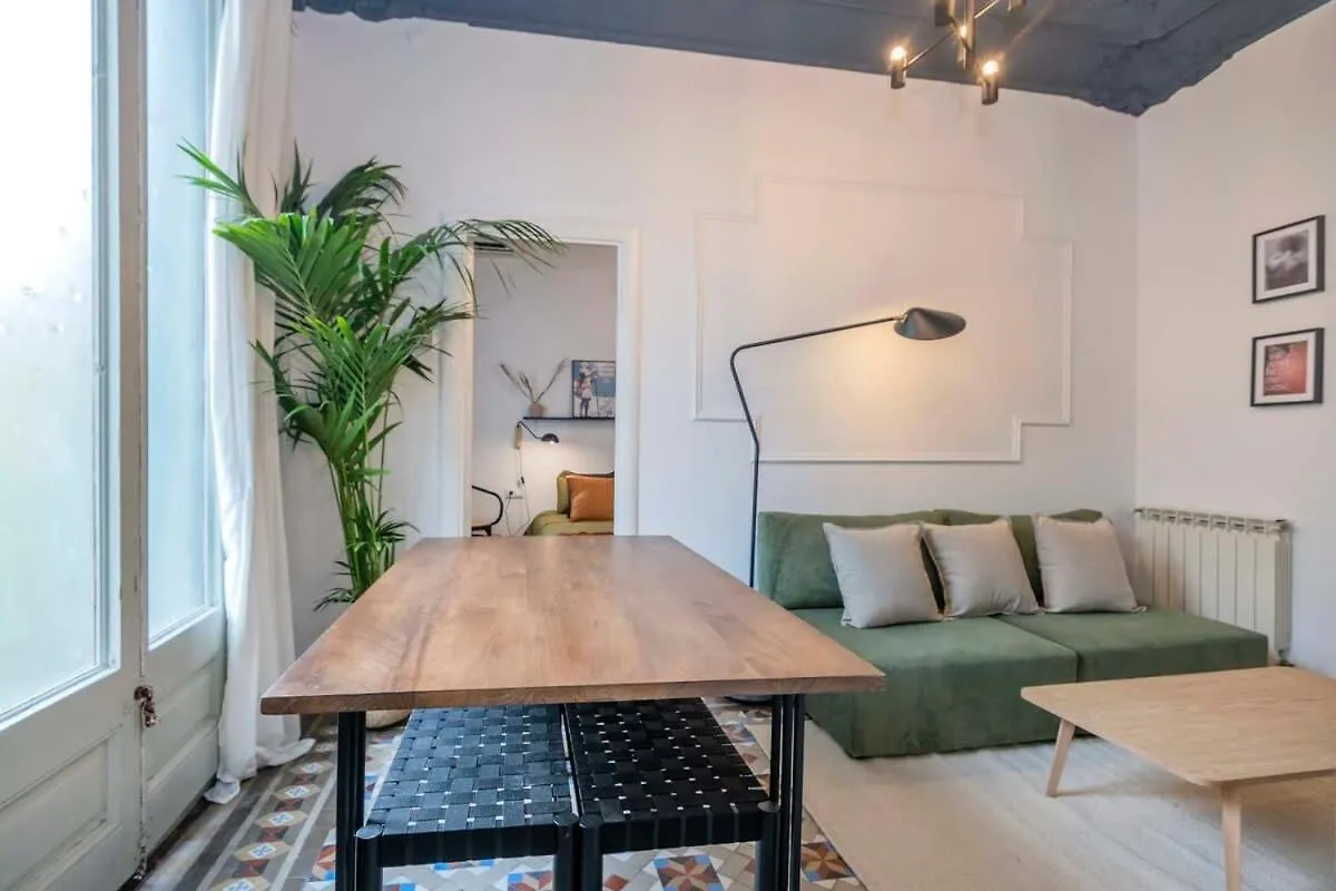 Apartment Elegant 4 Bedrooms 3 Bathrooms Catalan Home Barcelona