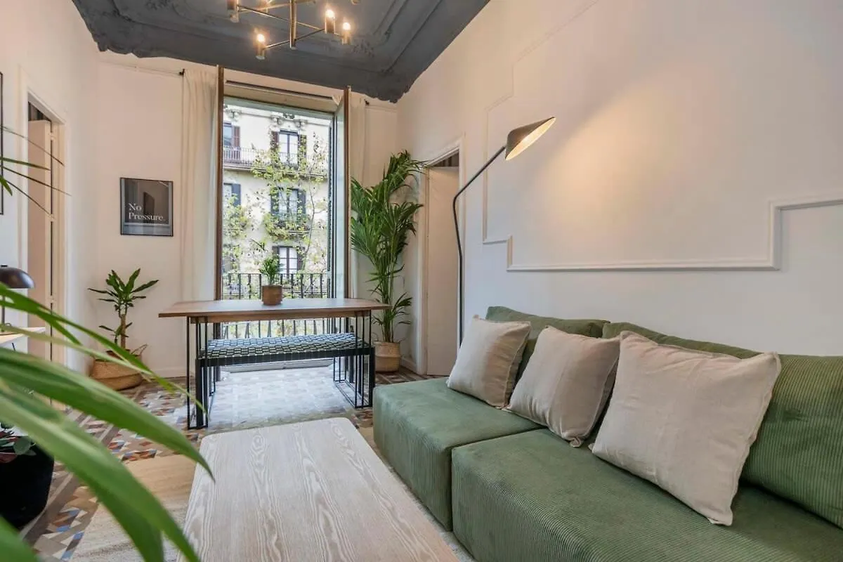 Elegant 4 Bedrooms 3 Bathrooms Catalan Home Barcelona Spain