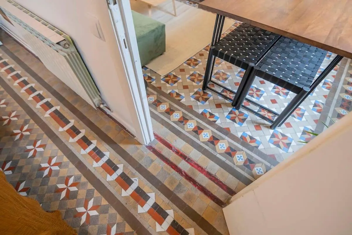 Apartment Elegant 4 Bedrooms 3 Bathrooms Catalan Home Barcelona Spain